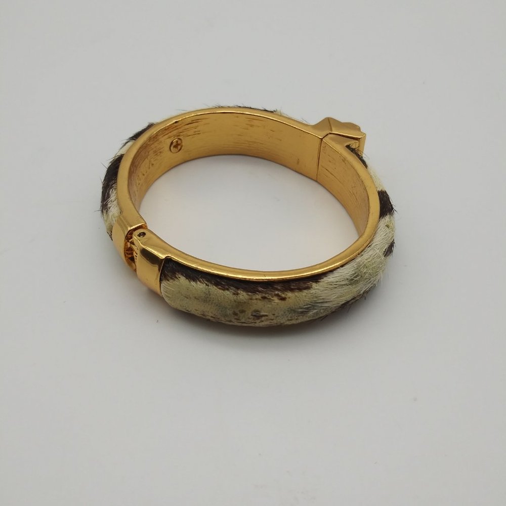 Vince Camuto Zebra Print Call Of The Wild Hinged … - image 8